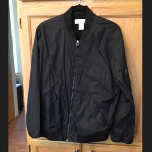 Black Men’s Bomber Jacket Size Medium